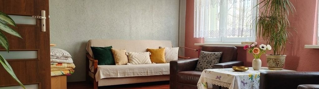 Tychy ul. jaracza 3 lub 4pokoje niska zabudowa 3p