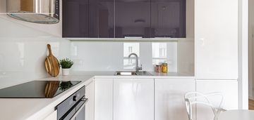 Centrum | żelazna | balkon 15 m² | garaż+ komórka