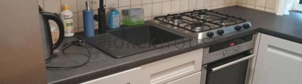 3-pokojowe mieszkanie w kamienicy w śródmieściu