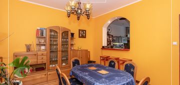 Dom wolnostojący na piątkowie!