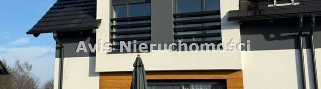 Bliźniak z zaadoptowanym poddaszem;