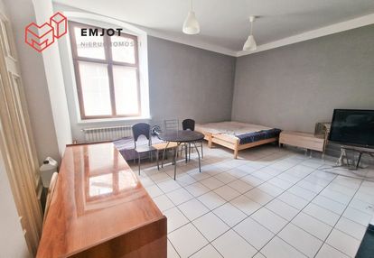 Duże mieszkanie do wynajęcia w sieradzu