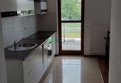 Dwa duże pokoje z balkonem