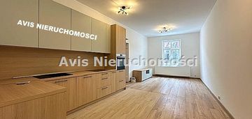 Wyremontowane mieszkanie z widokiem na katedrę!