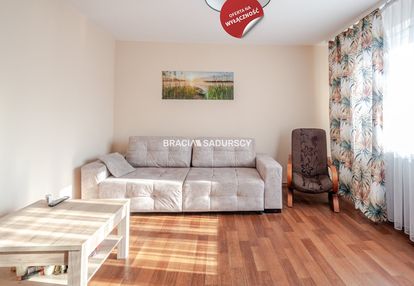 Rząska dom 250 m2 działka 6 arów ocieplony