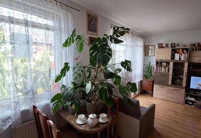 2 pokoje | balkon | piwnica | kokoszki