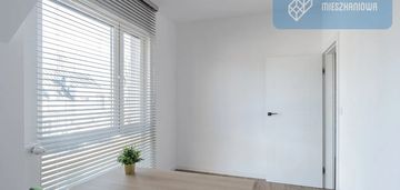 Do zamieszkania, narożny, z dużym ogrodem