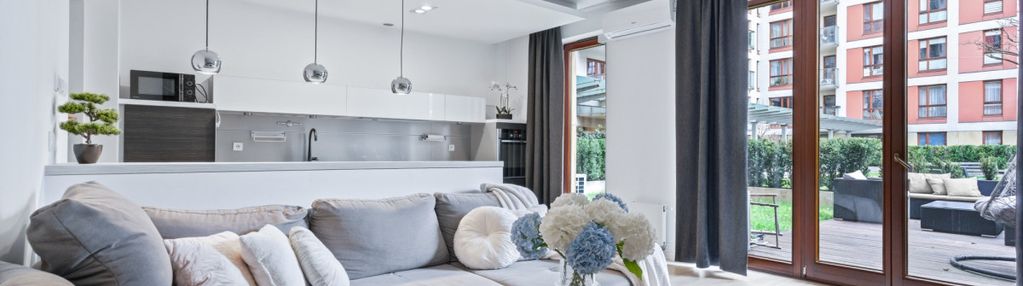 Przestronne i ciche mieszkanie z dużym ogródkiem