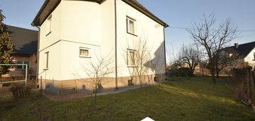 Dom wolnostojący w świetnej lokalizacji - gołąb