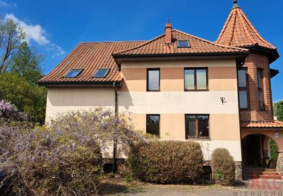 Dom wolnostojący na działce 2792m2 wkd otrębusy