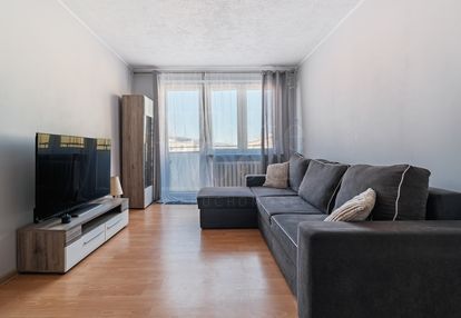 Kawalerka z oddzielną kuchnią | gdynia chylonia