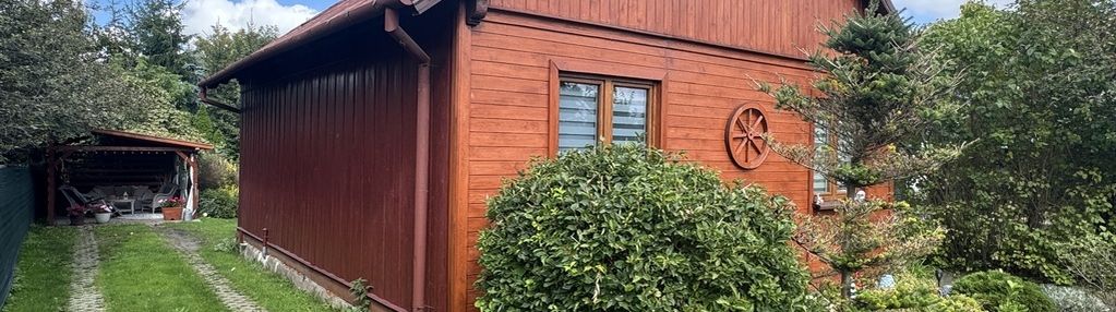 Klimatyczny dom z ogrodem w broku
