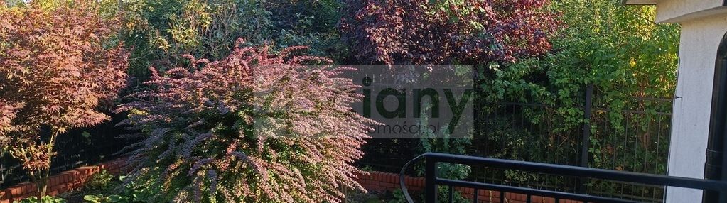 Dom wolnostojący na szczęśliwicach,