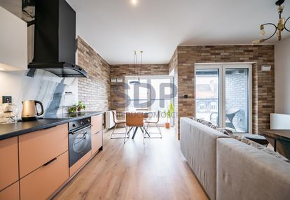 Księcia witolda 2pokoje 43m2 wysoki standard 3400 loggia, garaż