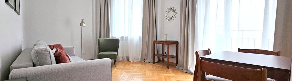 Apartament(50m2) w kamienicy z piwnicą, mokotów.