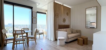 Apartament 36m2, garaż, bliskość metra, prosta.