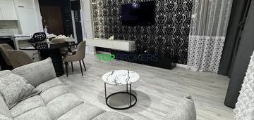 Luksusowe dwa pokoje, balkon, garaż