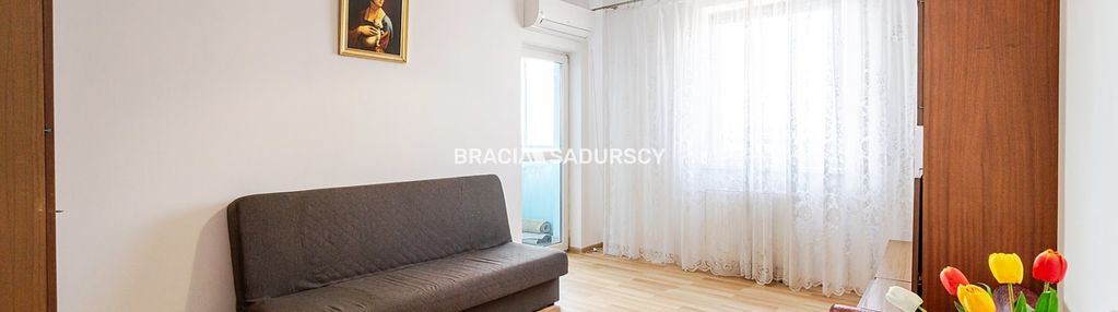 2 pokoje z loggią na bratysławskiej