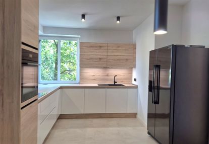 Klimatyczna moderna po remoncie balkon garaż