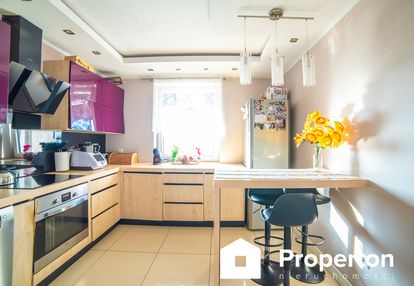 Mieszkanie 51 m², 2 pokoje, 2 piętro, ul. żyzna