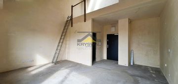 Mieszkanie z antresolą i balkonem w nowym bloku