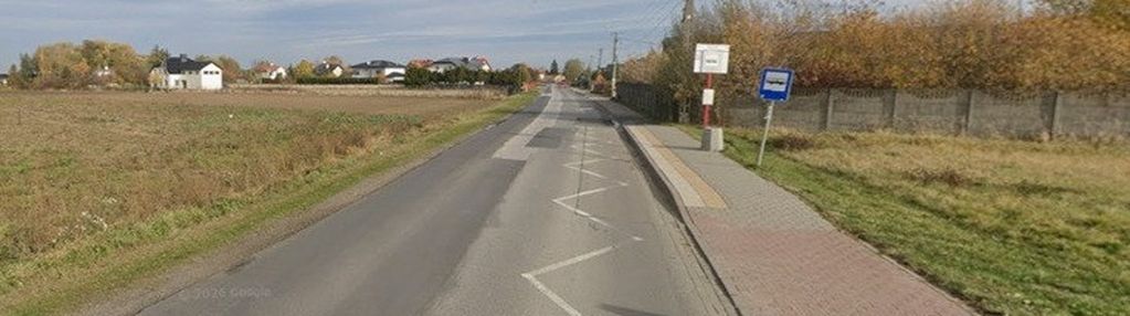 Działka pod 4 lokale i usługi