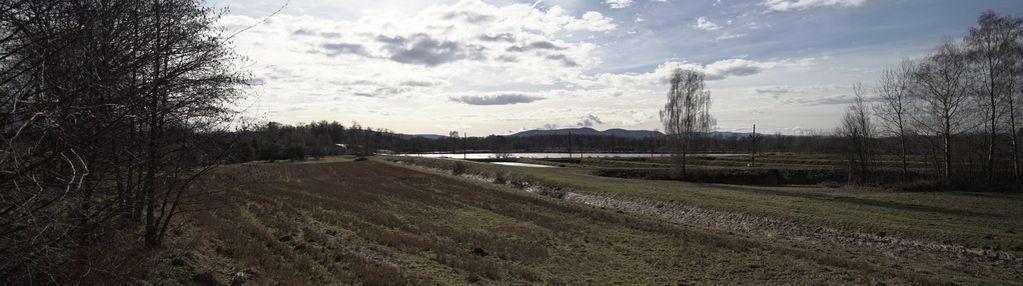 Działka budowlana 918 m² – malec k. kęt