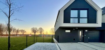 Skrajny szereg z dużą działką - 1100 m² !!!