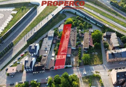 Działka z bud. mieszkalnymi, 898 m2, zagnańska