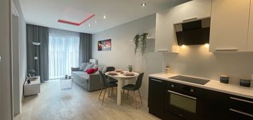 Komfortowe m2 z balkonem|blisko tramwaju