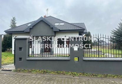 Dom z garażem jaskrów k.częstochowy ul. słoneczna