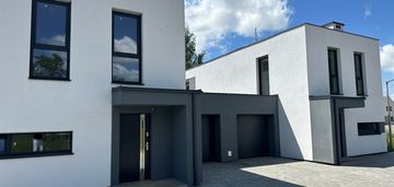 Nowoczesny dom deweloperski, 120 m posoka/konin