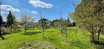 Działka budowlana z ogrodem 800 m²