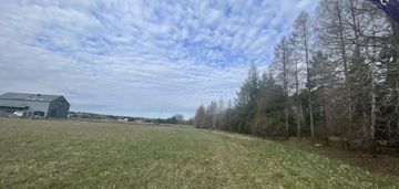 Piękna działka przy lesie pod dom jednorodzinny