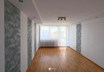 2-pokojowe mieszkanie z balkonem.
