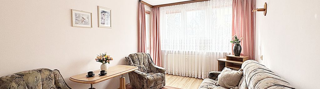 2 pokoje na parterze, poprzeczna