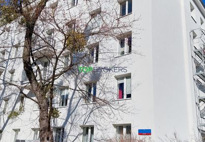 Dwa pokoje z osobną kuchnią do remontu