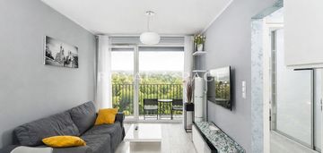 Mieszkanie na 8 piętrze z widokiem! myśliwska 66