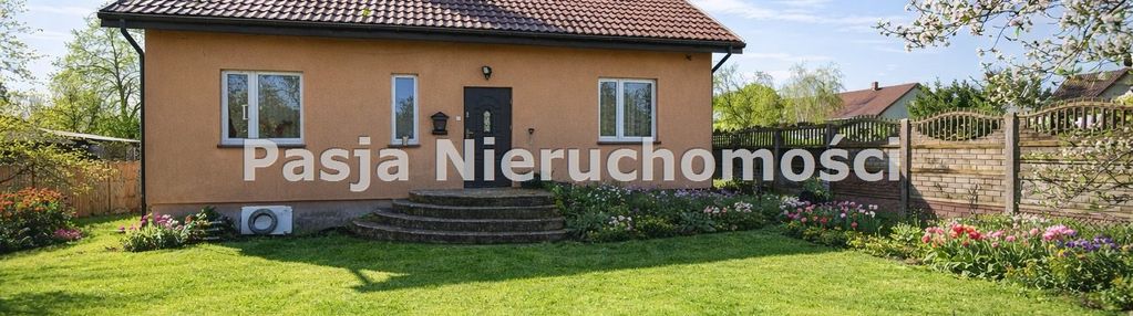 Radzanowo - nieruchomość z domem jednorodzinnym