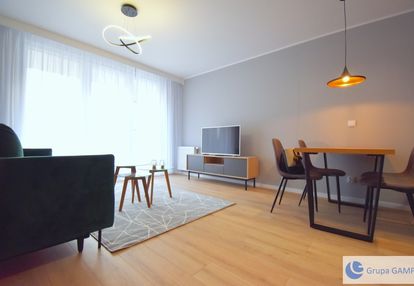 2 pokoje, klima, 43 m2+duży taras, al. pokoju 83