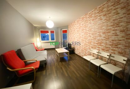 Przestronne dwa pokoje w spokojnej okolicy