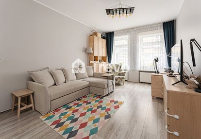 2 pokoje | klimatyczna kamienica | blisko centrum