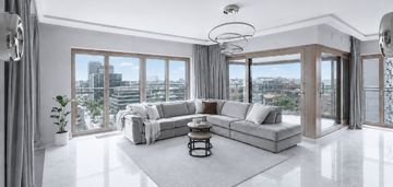 Mennica residence | światło i przestrzeń
