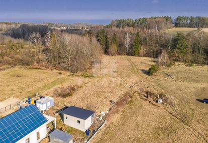 Na sprzedaż: działka budowlana z lasem – 8733 m²