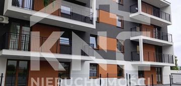 Bezczynszowe 1 piętro  37,50 z balkonem