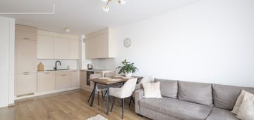 Urokliwe mieszkanie w bardzo spokojnej okolicy