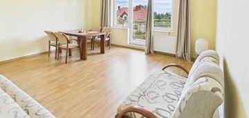 2 pokoje • 1 piętro • garaż • k. lokatorska