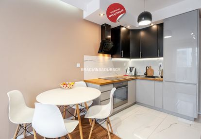 Duże mieszkanie idealne dla rodziny.