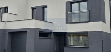 Rezerwacja/ostatni gotowy bliźniak lisiniec