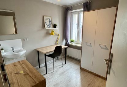 Pokoje na wynajem - obok awf